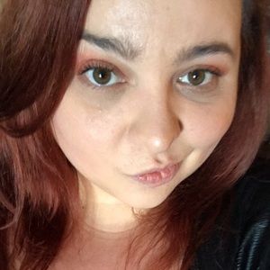 Meet your Posher, Elisha